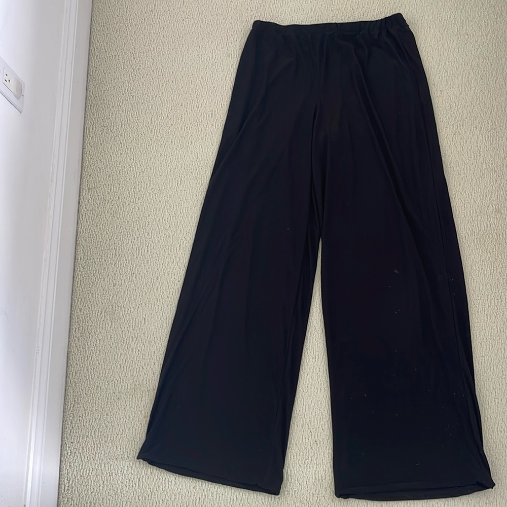 Slinky High Waisted Wide Leg Pants.